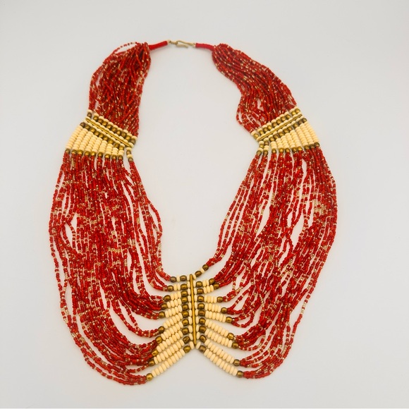 Tribal inspired vintage beaded necklace - Picture 3 of 7